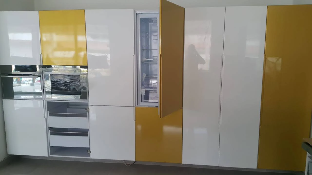 94215896-4f28-414d-8474-66e78881b358