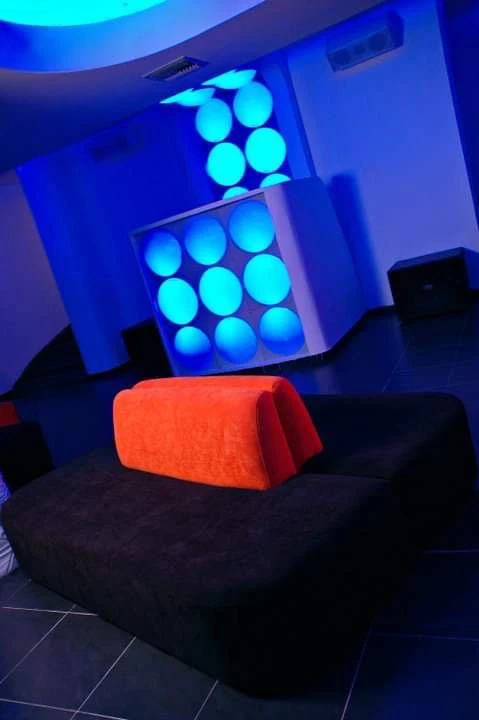 e857b3e5-9981-478c-ae5e-b6ba69185845 (1)